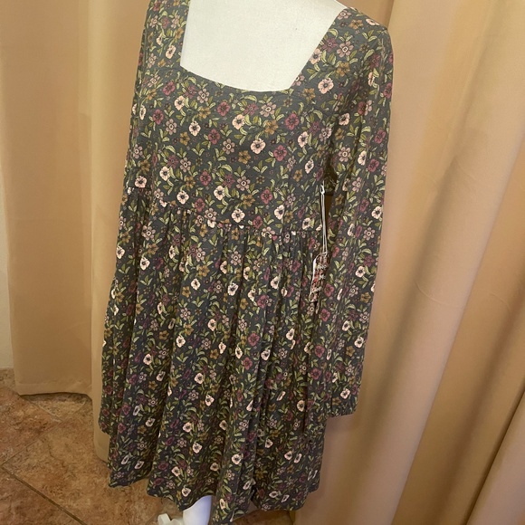 NEW! Known Supply Ambrose Forest Bloom Mini Dress Size Small NWT! - Picture 9 of 14